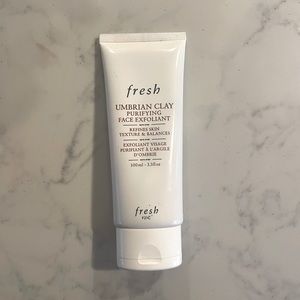 NEW Umbrian Clay Pore Purifying Face Exfoliant